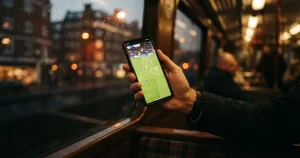 Sports betting apps UK 2026 — choice between bookmaker apps